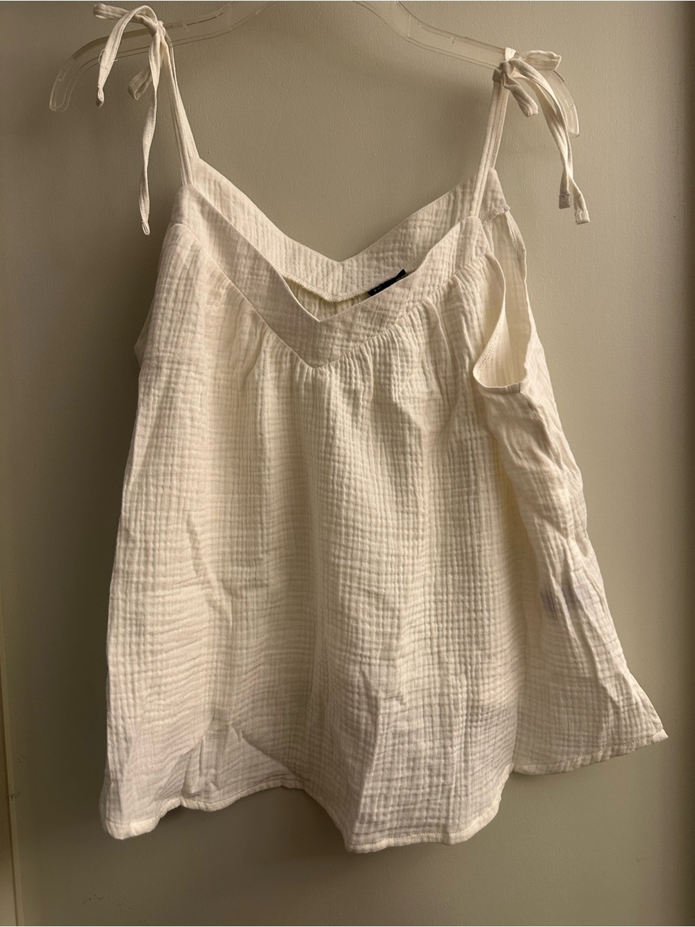 torrid White Textured Gauze Cami Top size 1